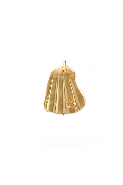 BE SHELL AMULET