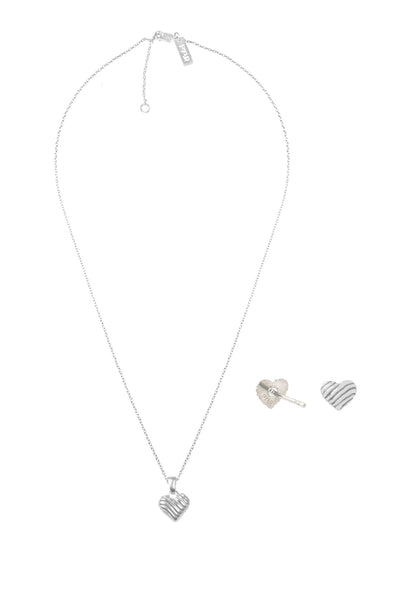 PETITE WAVY HEART NECKLACE AND MINI STUD EARRINGS SET