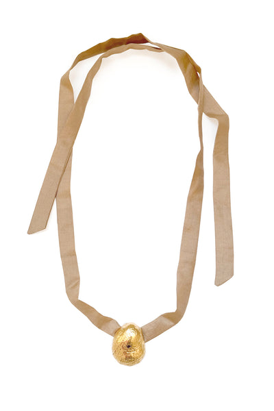 THE SEER GOLD SHELL SILK NECKLACE