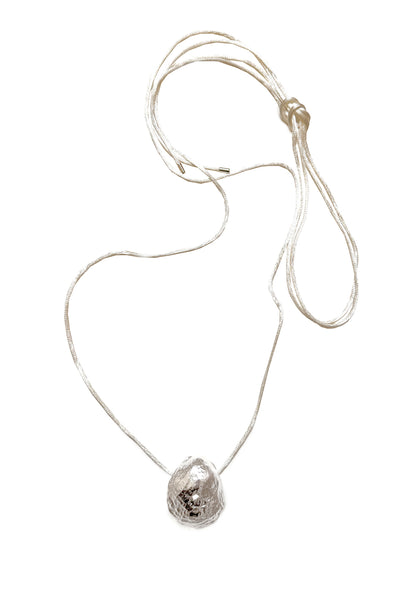 THE SEER SILVER SHELL CORD NECKLACE