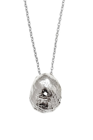 THE SEER SHELL LONG NECKLACE SILVER