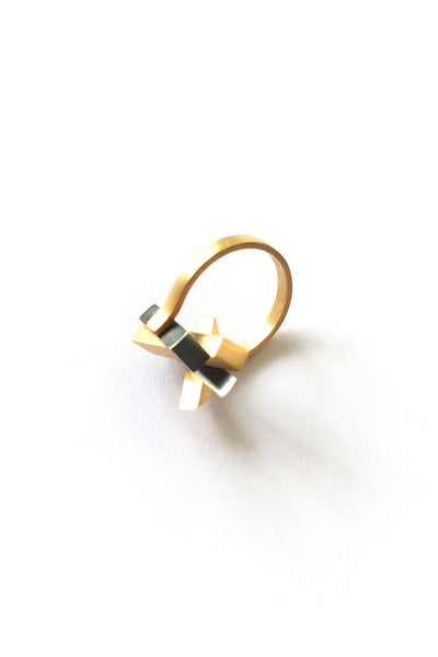 GOLD HEART RING
